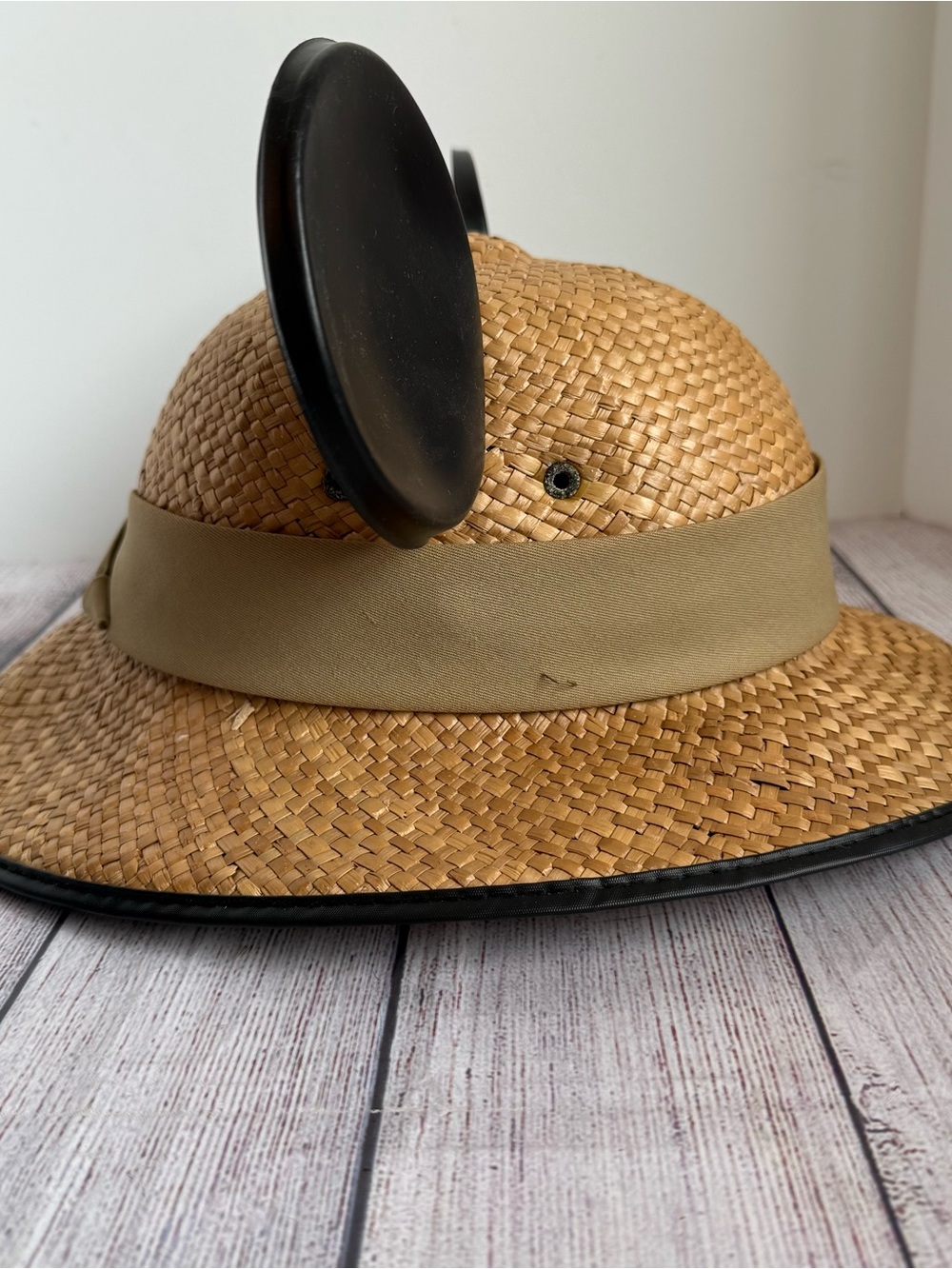 DISNEY Goofy’s Hat Co. Mickey Wicker Hat - Picture 2 of 9